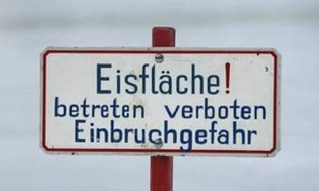 Vorsicht beim Betreten von Eisflächen!
